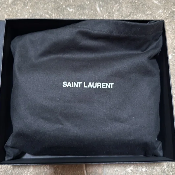 YSL Lou Mini Grain de Poudre Camera Bag - Picture 7 of 15